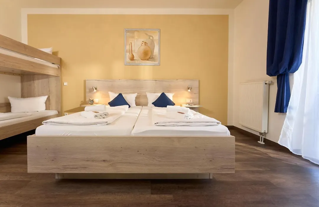 Hotel Apollon Rust-1