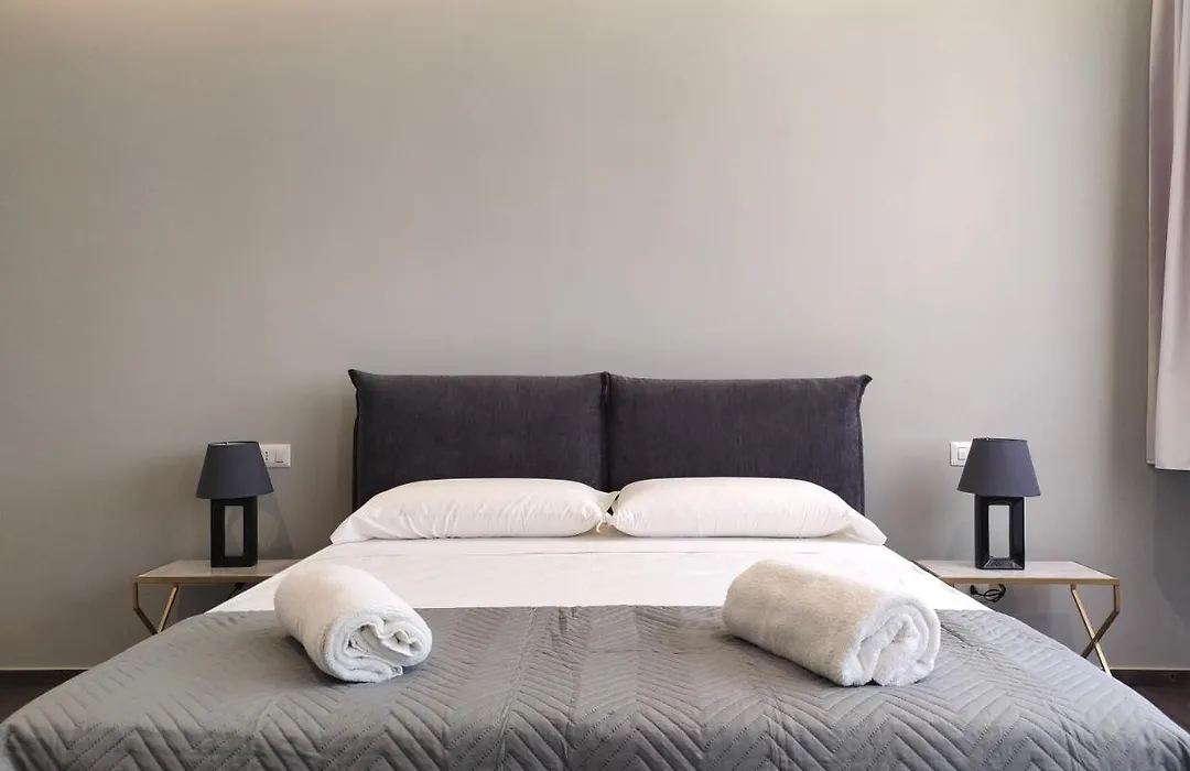 Nine Sweet Rooms-1