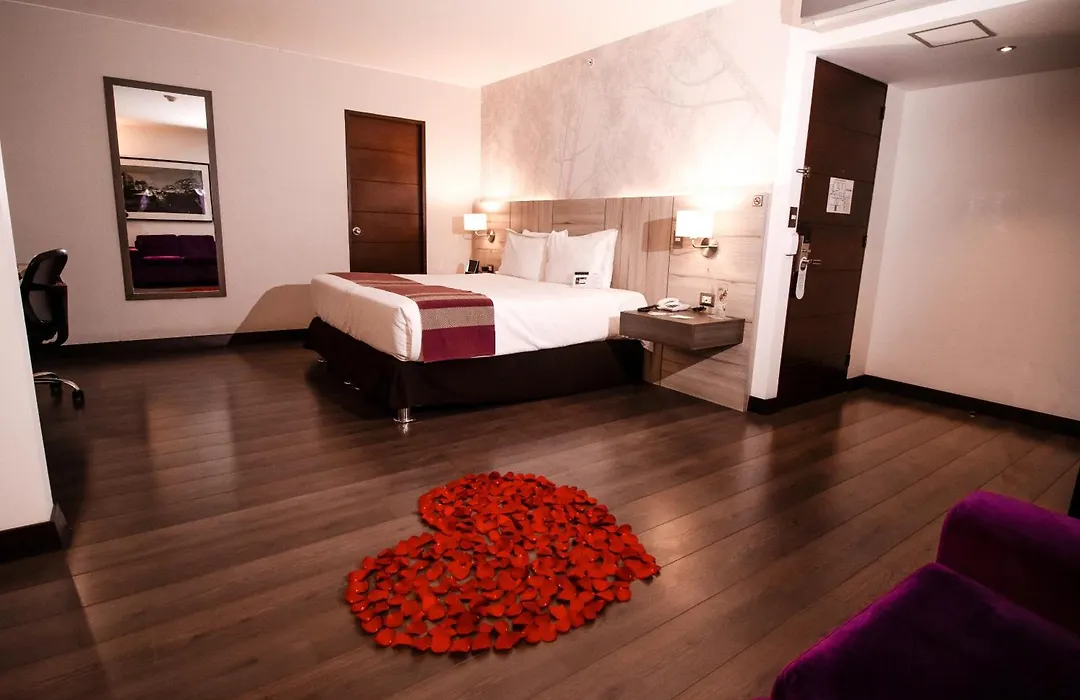 Aku Hotels-1