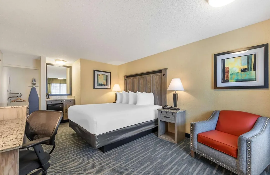 Best Western Americana Inn-1