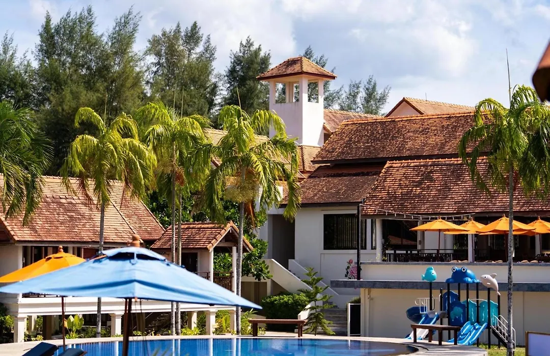 Le Menara-Khaolak-1