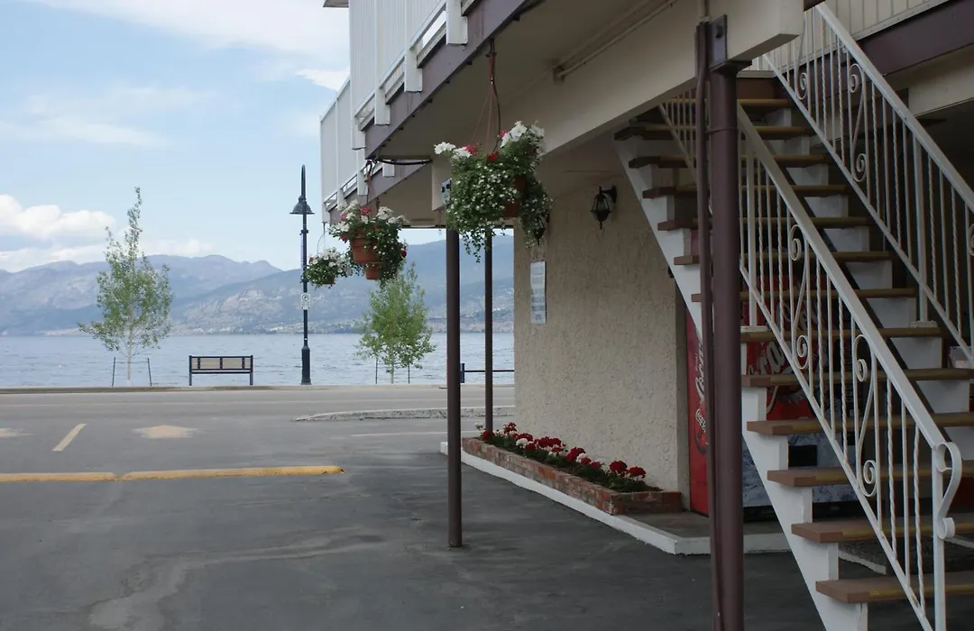 Shoreline Resort Condominiums-1
