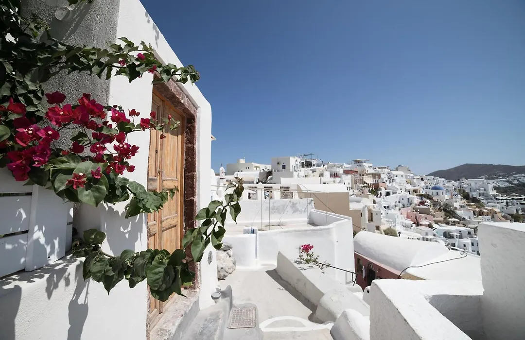 Spitia Santorini Villa Collection-1