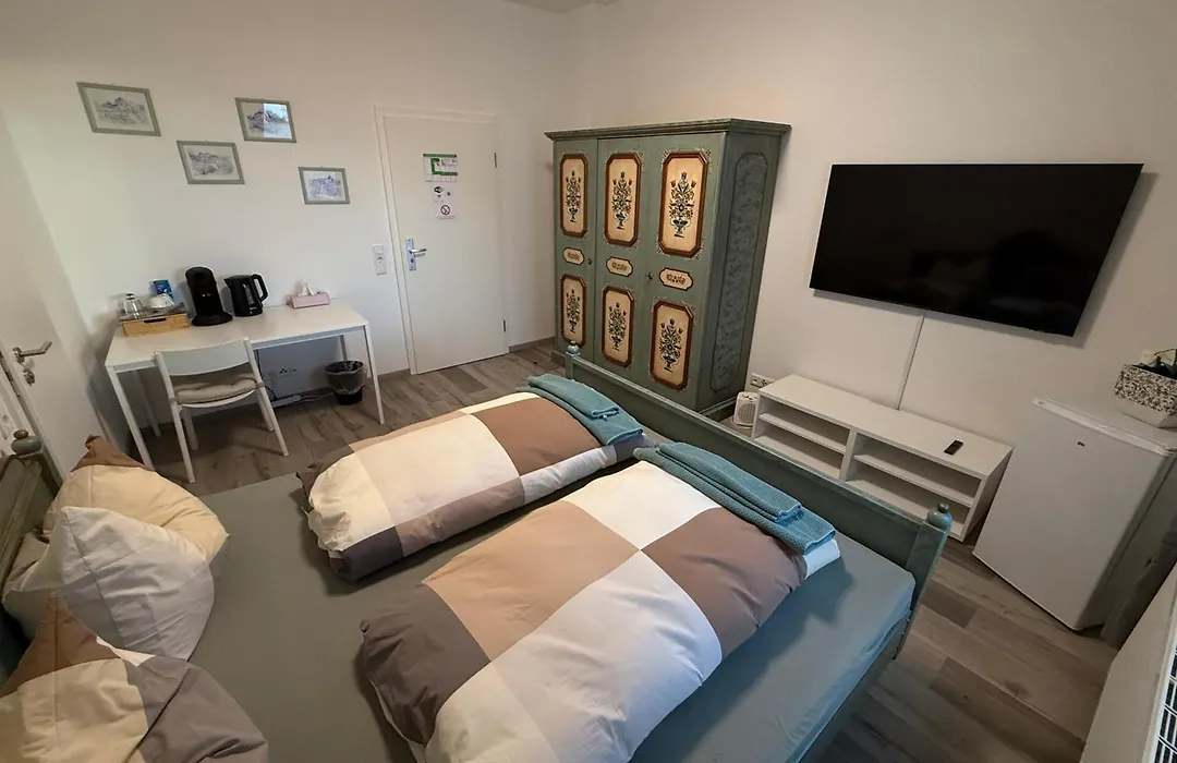 Apart-Hotel Rheinischer Hof Dormagen-1