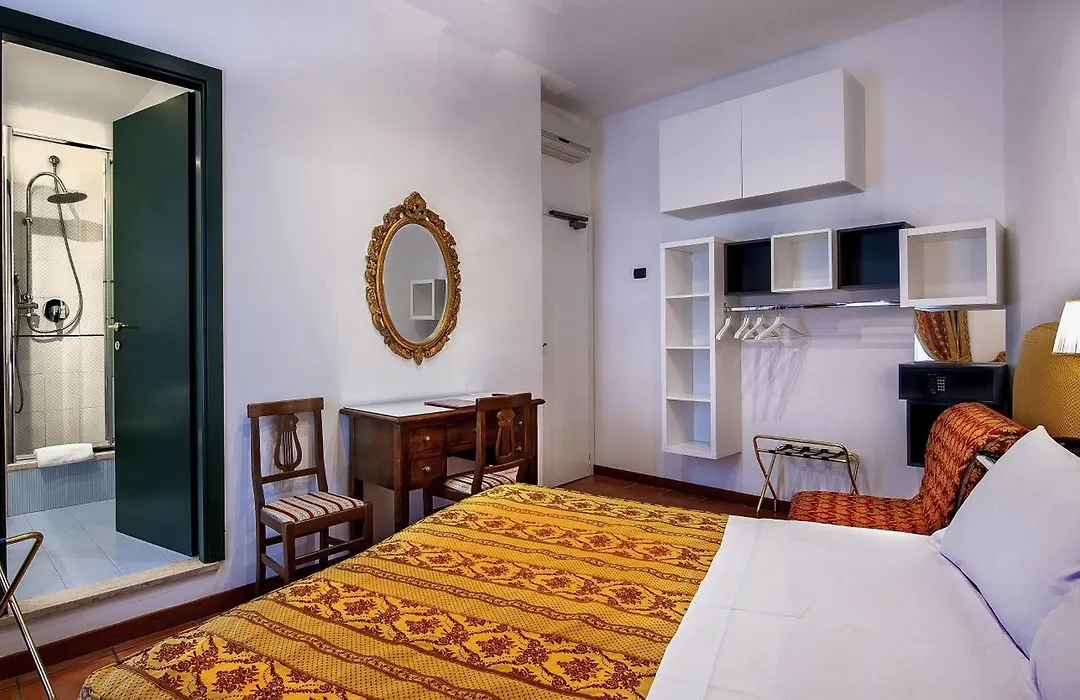 Hotel Canova-1