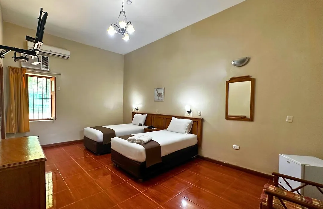 Dm Hoteles Mossone - Ica-1
