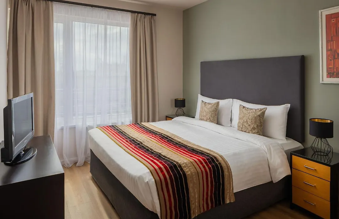 Escala Hotel & Suites-1