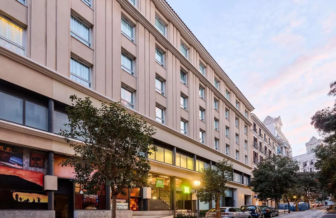 Ibis Styles Madrid Centro Maravillas-1