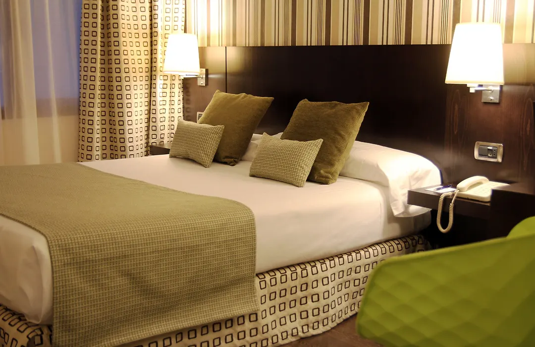 Hotel Conde Duque Bilbao-1
