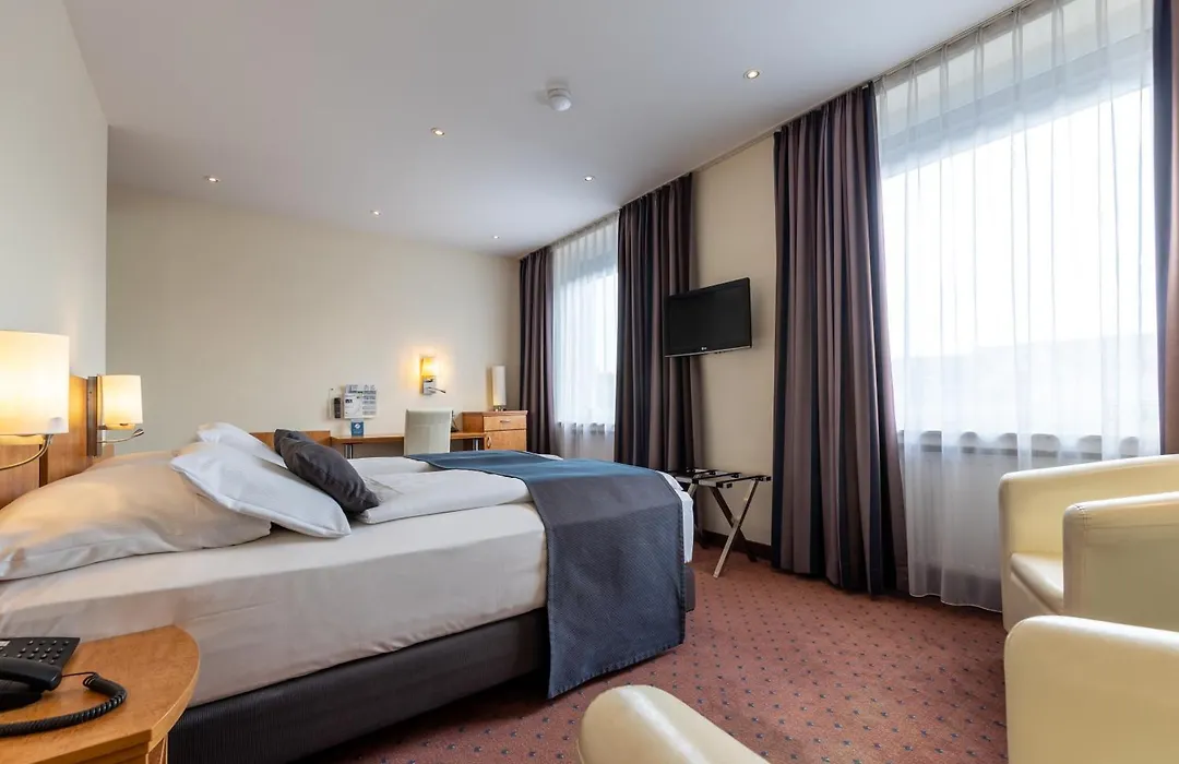 Trip Inn Hotel Esplanade, Duesseldorf-1