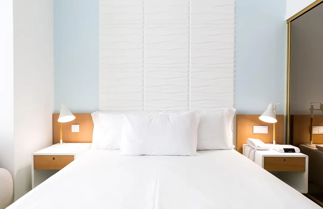 Legendary Porto Hotel-1
