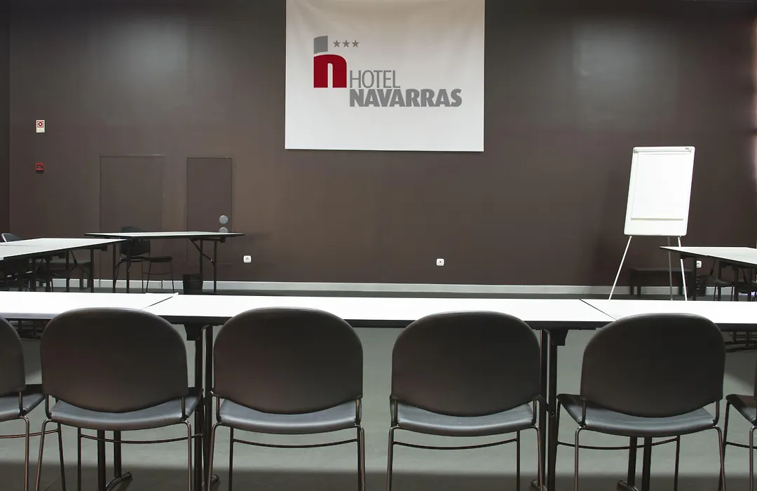 Hotel Navarras-1