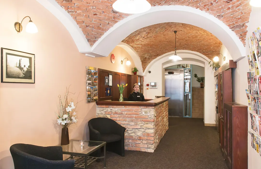 Hotel Karlin-1