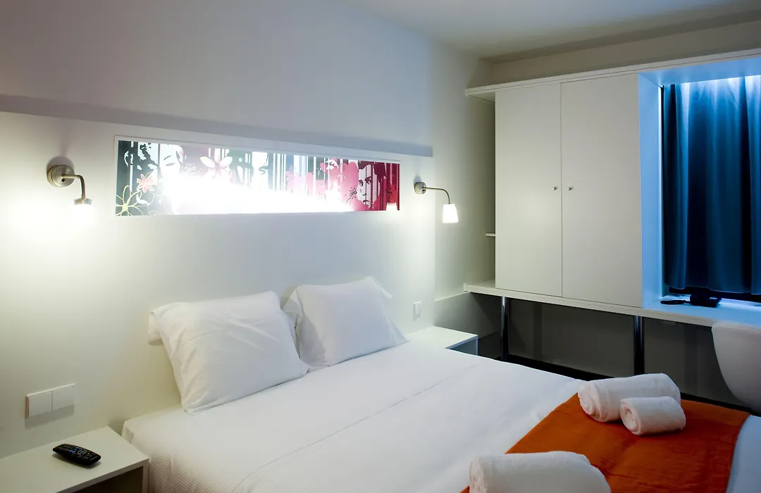 Star Inn Porto-1