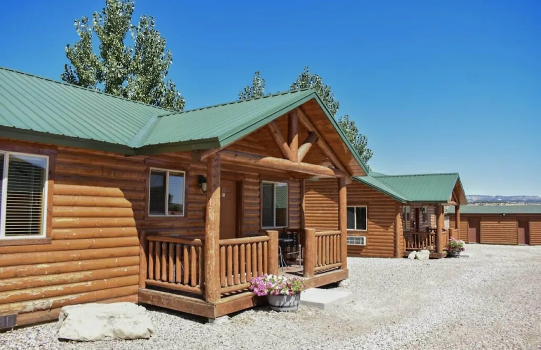 Bryce Country Cabins-1