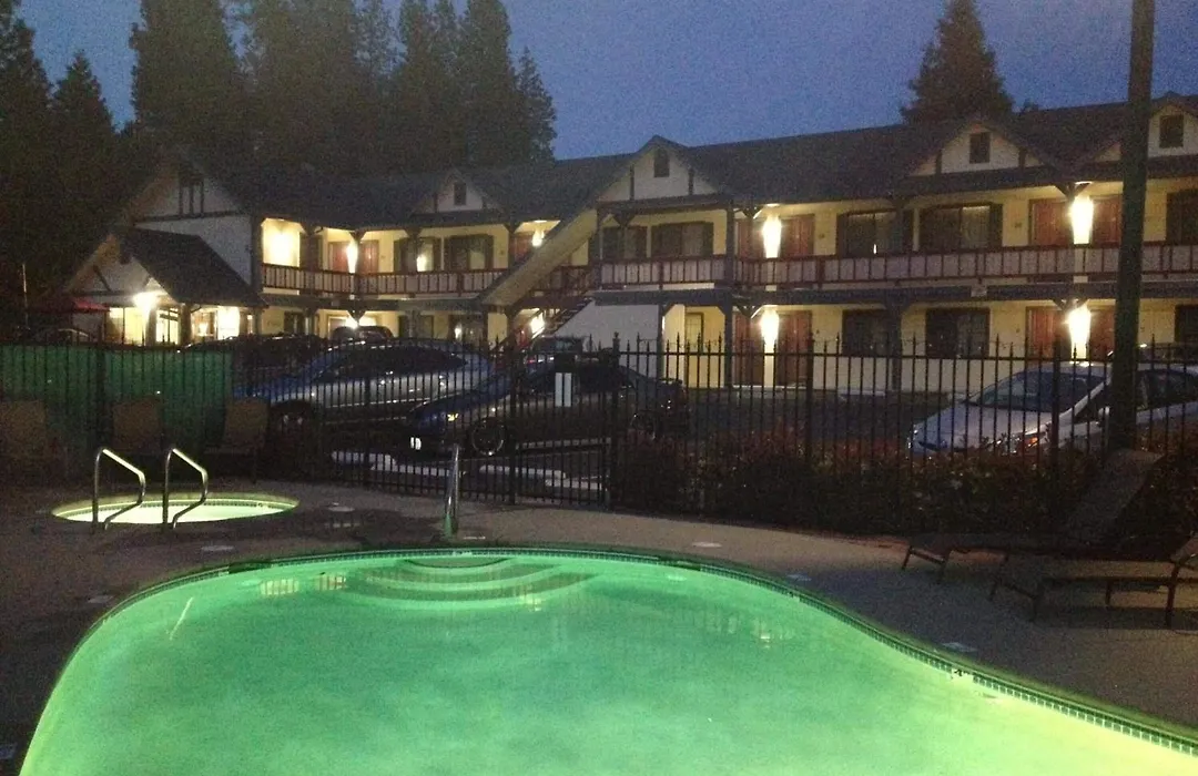 Wildwood Inn-1