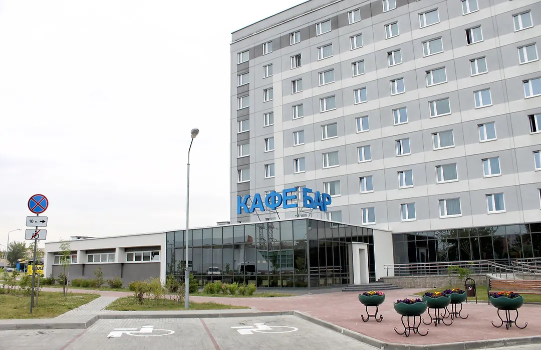 East Time Hotel-1