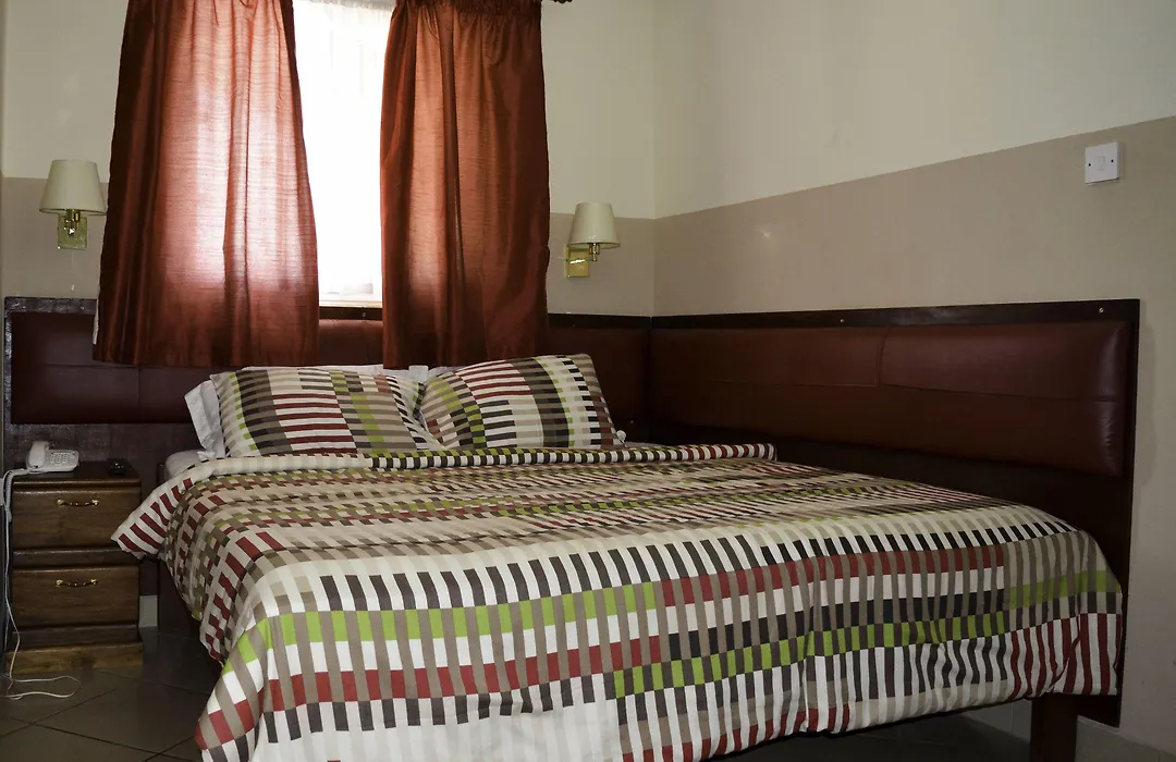 Kunta Kinte Hotel-1