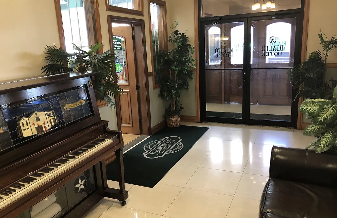 The Rialto Hotel-1