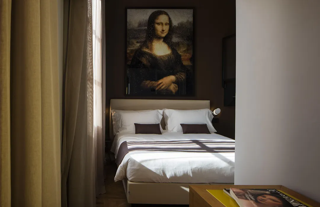 The Frame Hotel-1