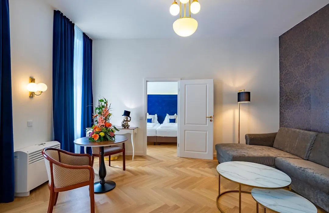 Theaterhotel & Suites Wien-1