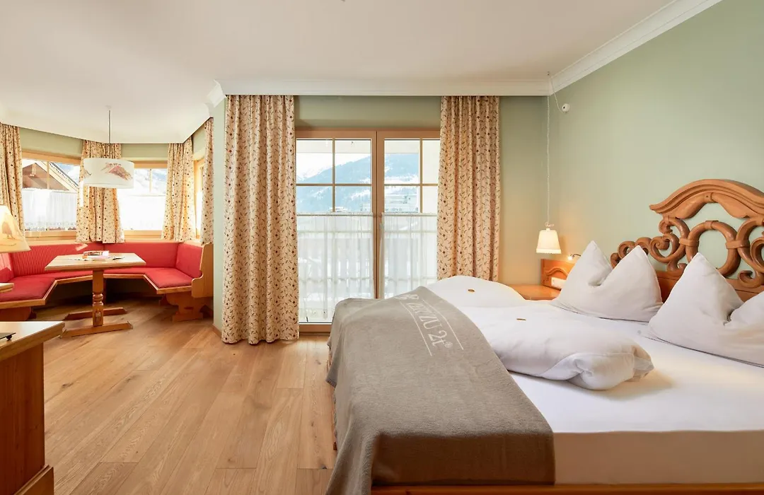 Romantikhotel Zell am See-1