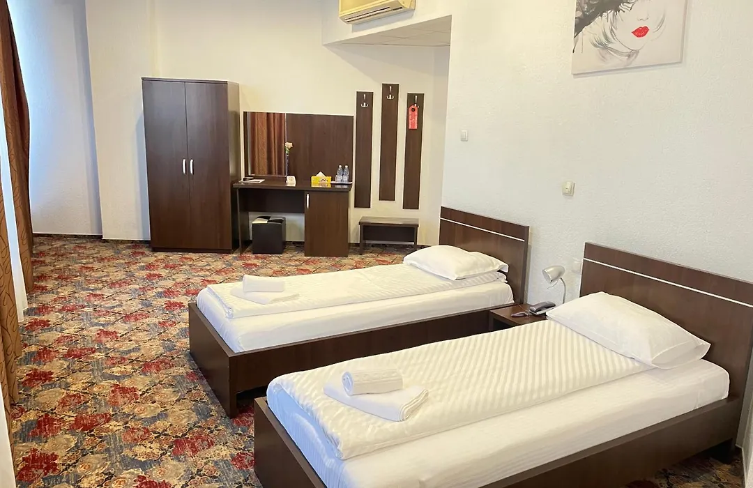 Hotel Select-1