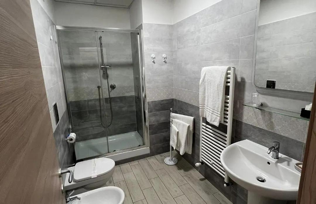 La Suite-1