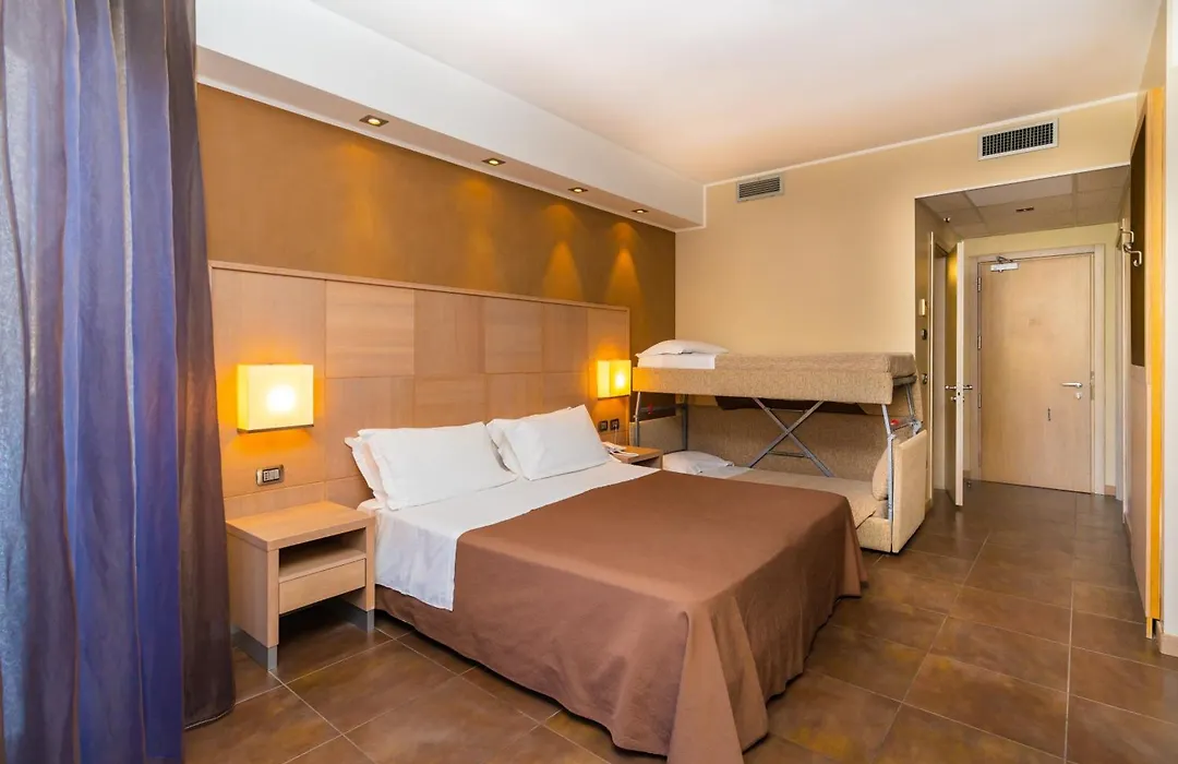Abruzzo Marina Hotel - Family & Beach Resort-1