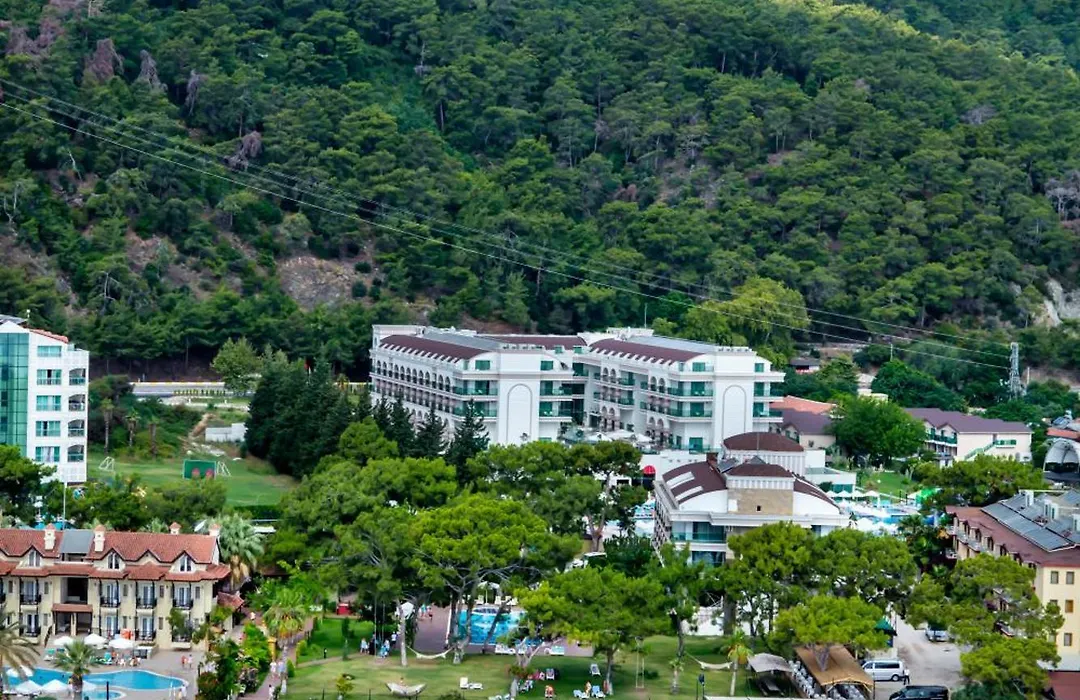 Dosinia Luxury Resort-1