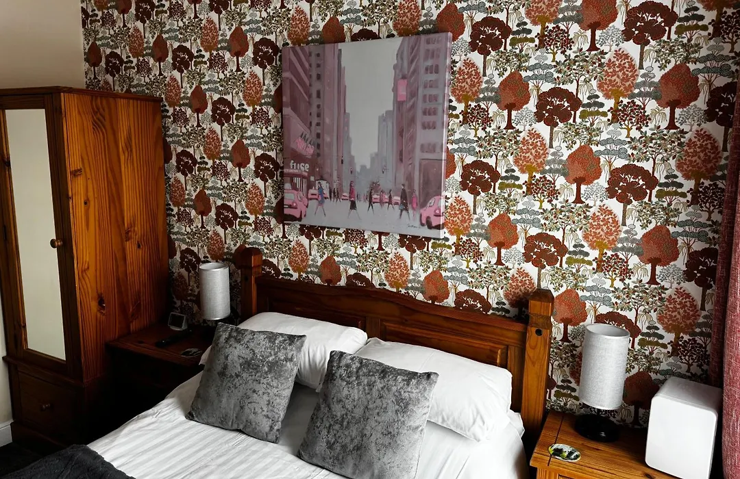 Willows Guest House-1