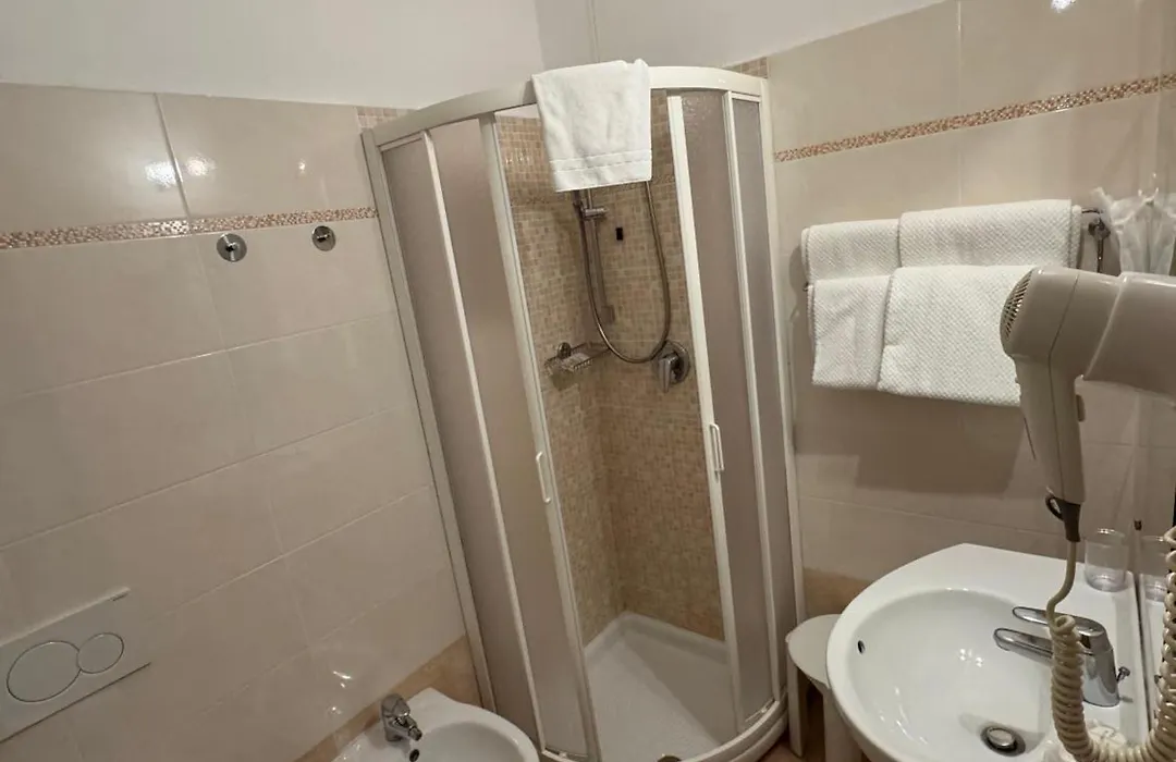 Hotel Bologna-1