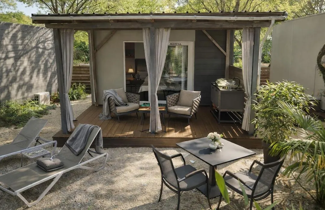 Boutique Mobile Homes Ulikarovinj (Adults Only)-1