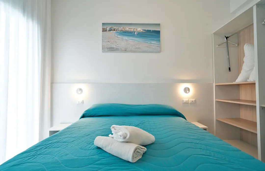 Hotel Ideal Sottomarina-1