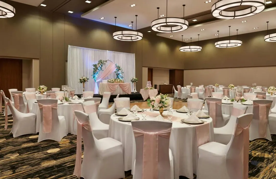 Residence Inn By Marriott Calgary Airport-1