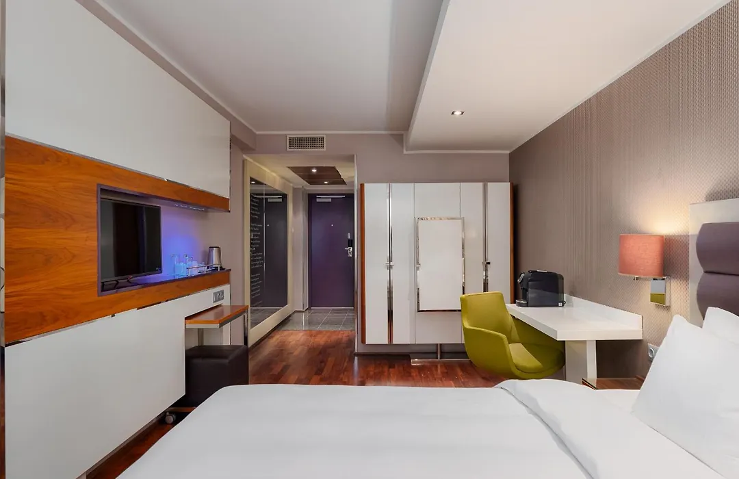 Radisson Blu Hotel Oluempia-1