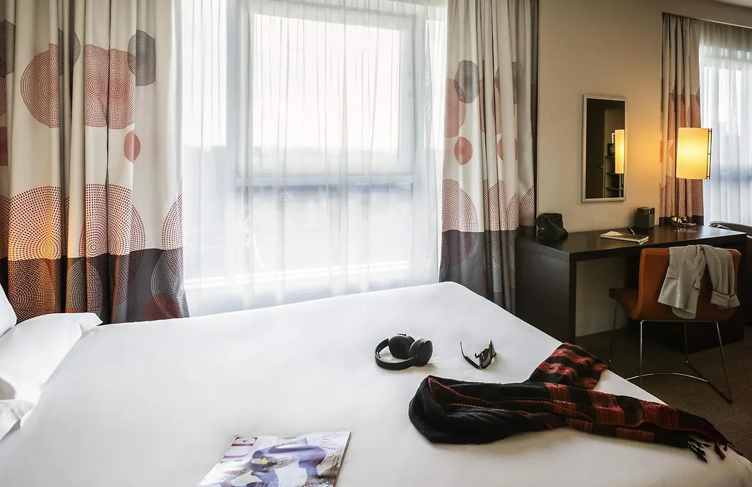 Novotel Reading Centre-1