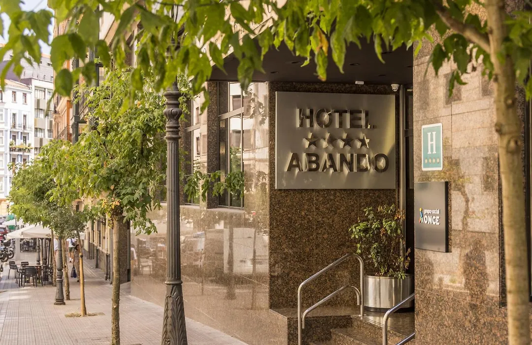 Hotel Ilunion Abando Bilbao-1