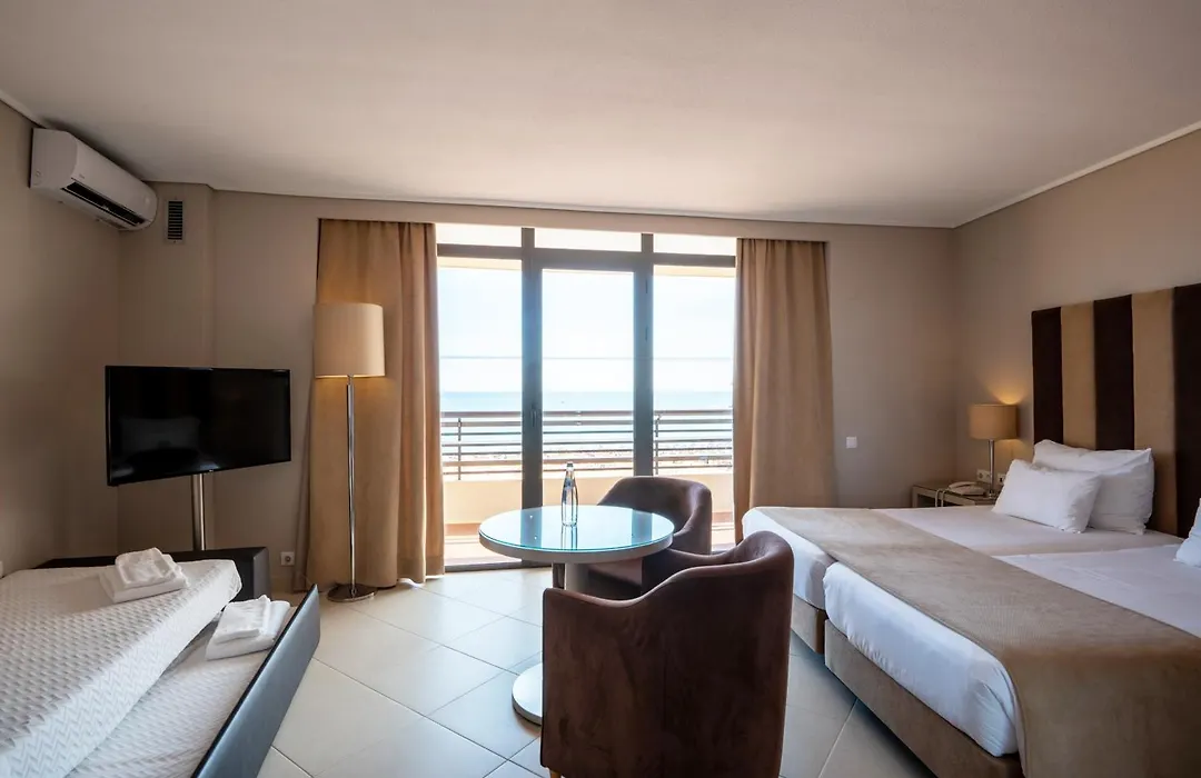 Vila Gale Ampalius-1