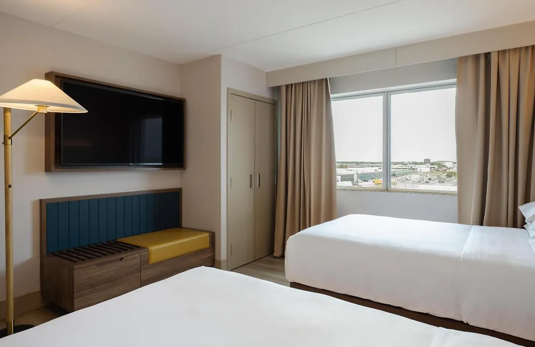 Hilton Winnipeg Airport Suites-1