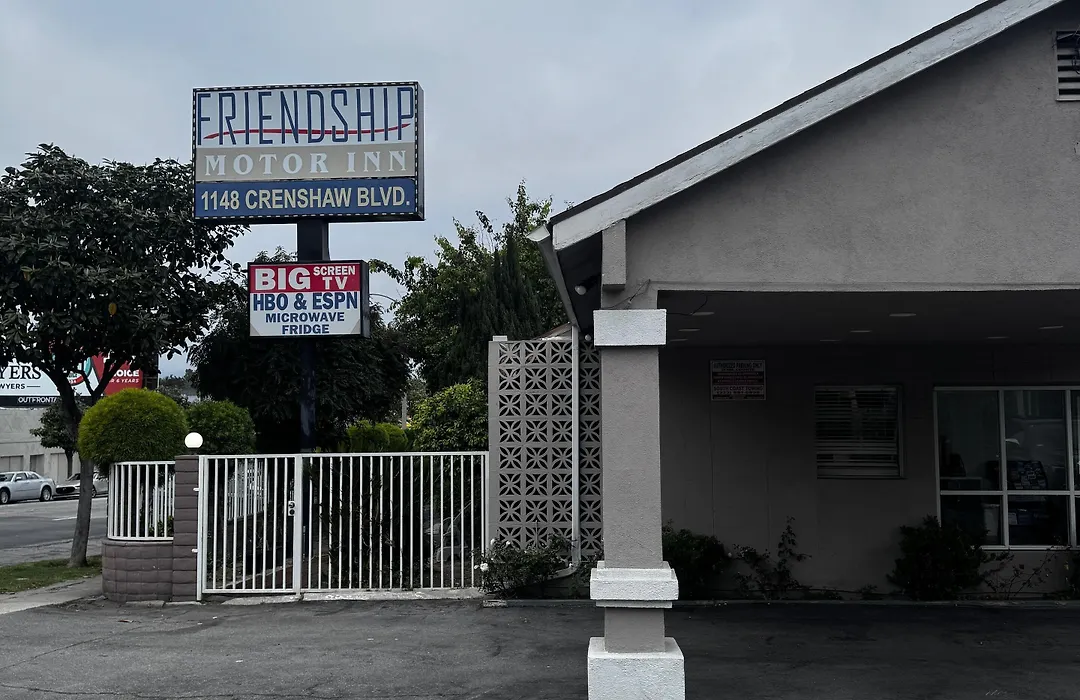 Friendship Motor Inn-1
