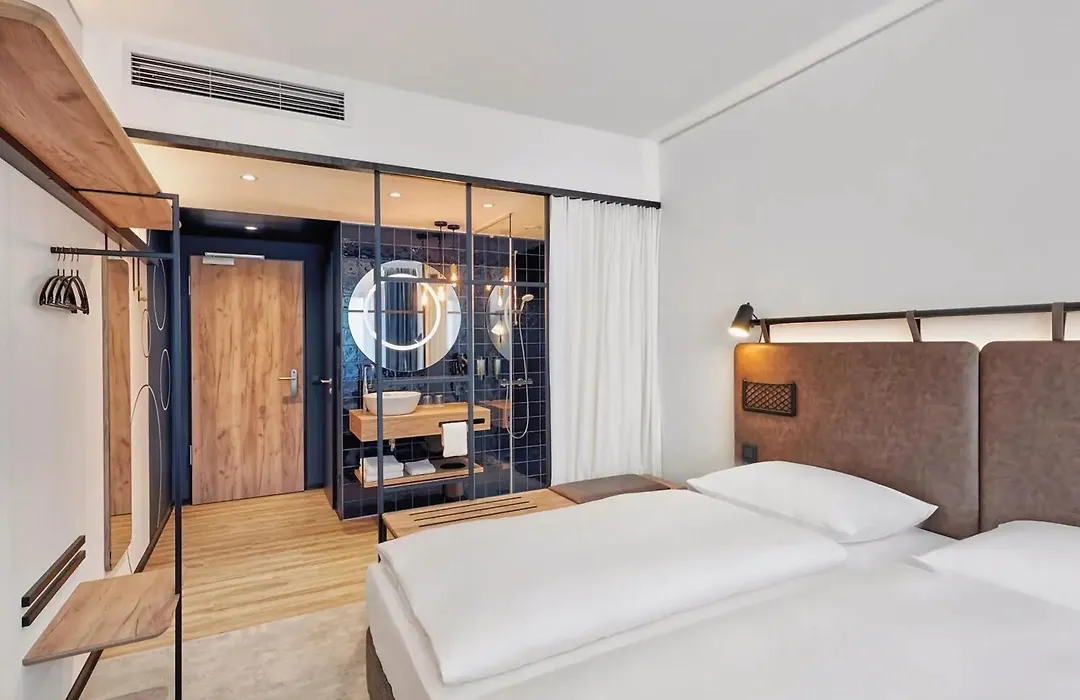 Leonardo Smart Hotel Duesseldorf-1
