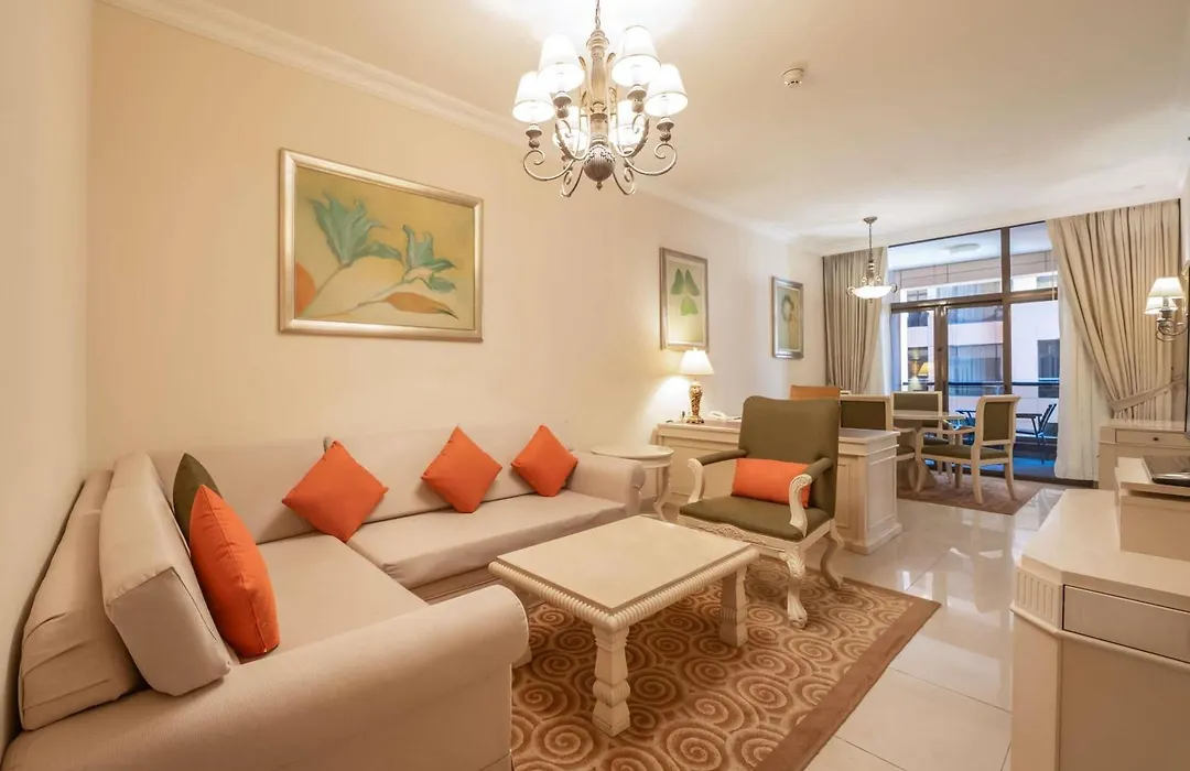 Mercure Dubai Barsha Heights Hotel Suites And Apartments-1