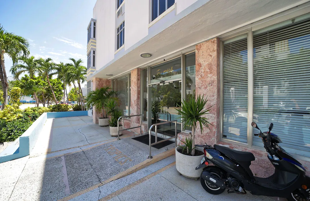 Tropics Hotel-1