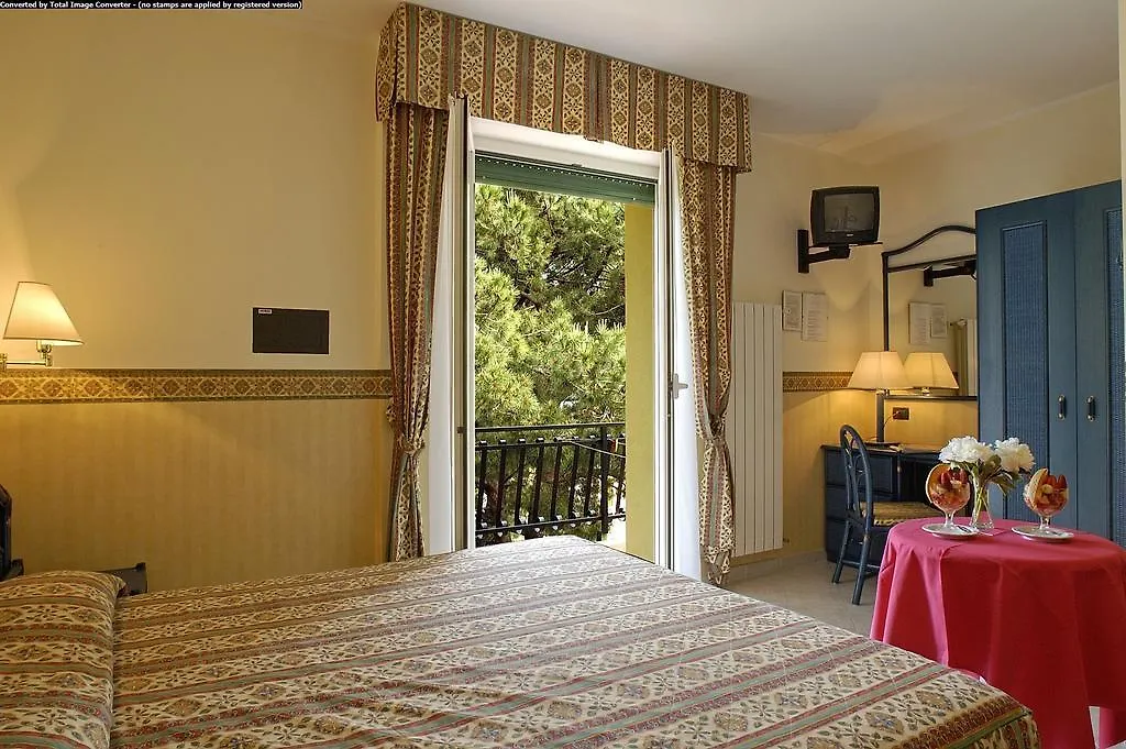 Hotel Casella-1