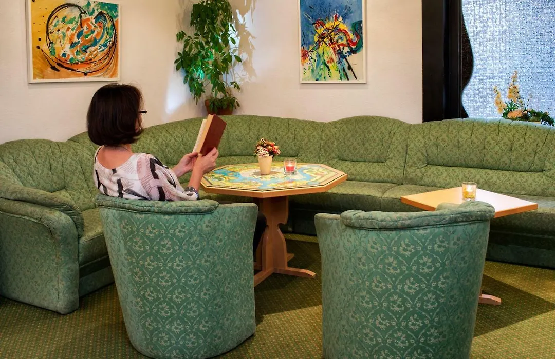 Hotel Ambiente-1