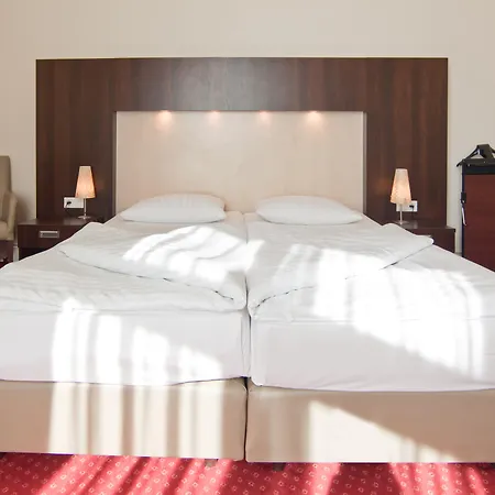 Garner Hotel Hamburg - Graf Moltke By Ihg-2