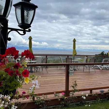 Buena Vista By The Sea-3