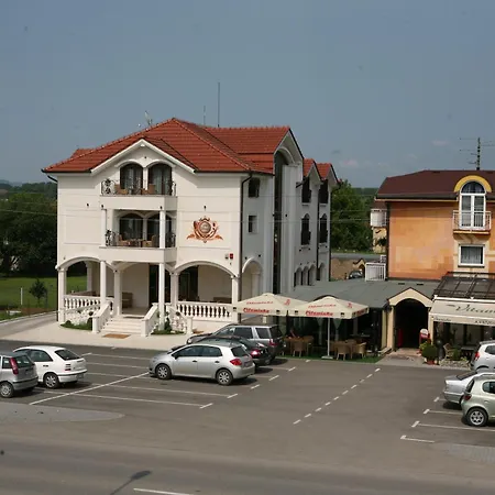 Hotel Villa Viktorija-2