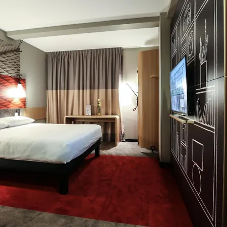 Ibis Niort Est Mendes France-2